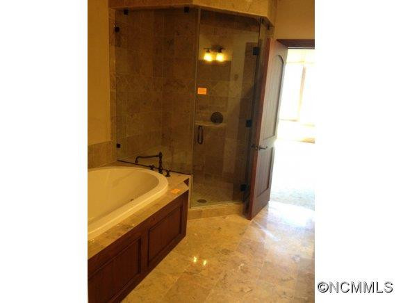 6 Foxbridge Way - Photo 8