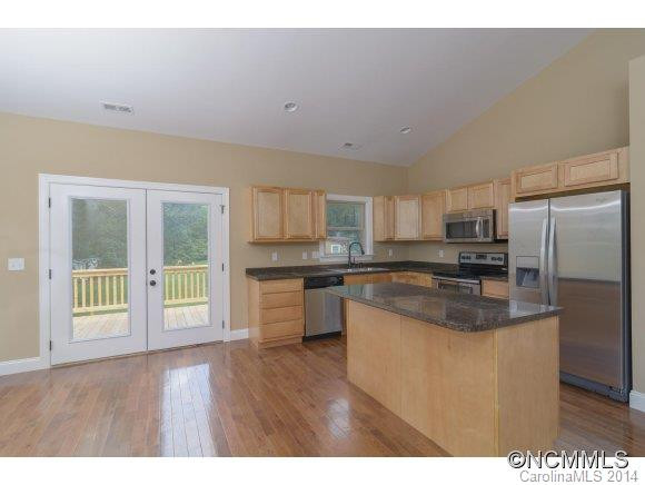 13 Bowen Road - Photo 6