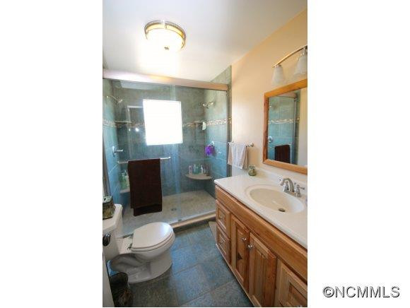 694 Fairview Rd - Photo 12