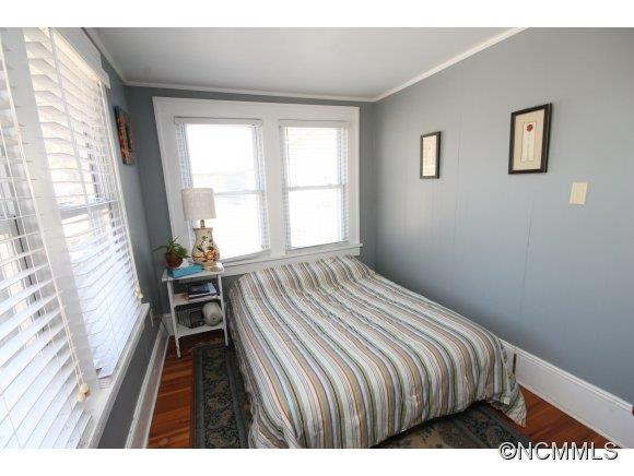 694 Fairview Rd - Photo 15