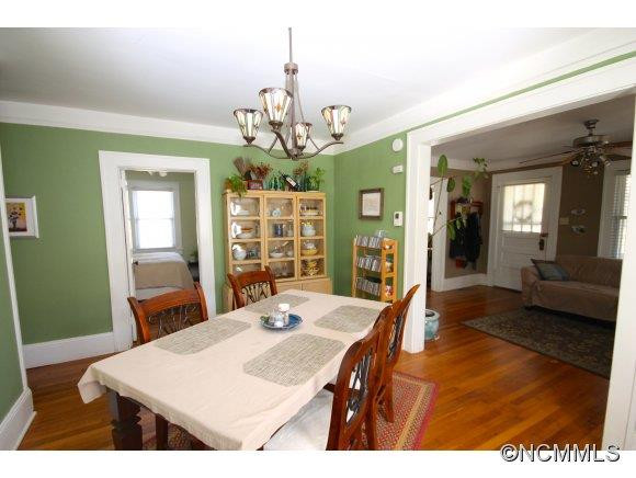 694 Fairview Rd - Photo 6