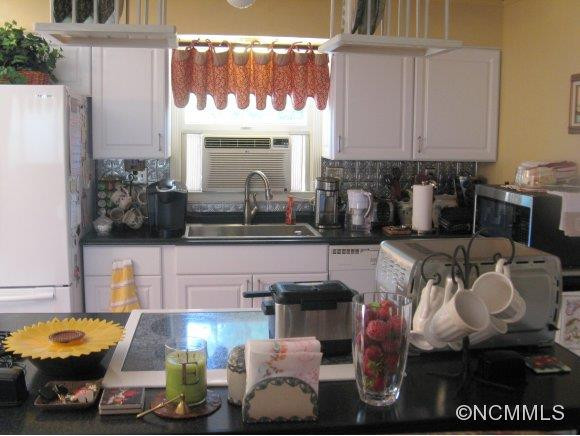 115 Pitts Street - Photo 6