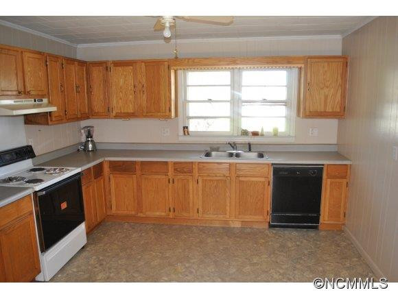 32 First Street - Photo 8