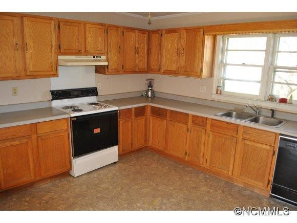 32 First Street - Photo 9