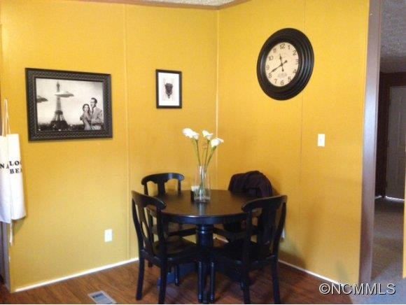 31 Shadow Oaks Drive - Photo 6