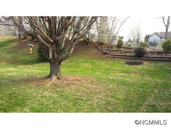38 Johnson Dr - Photo 14
