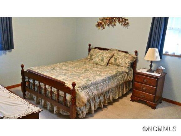 38 Johnson Dr - Photo 9