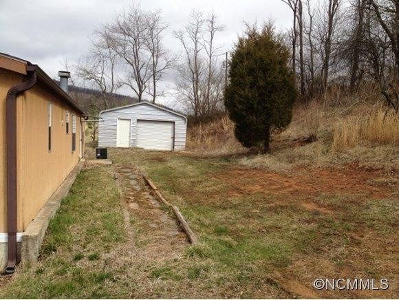 400 Green Valley Road - Photo 2