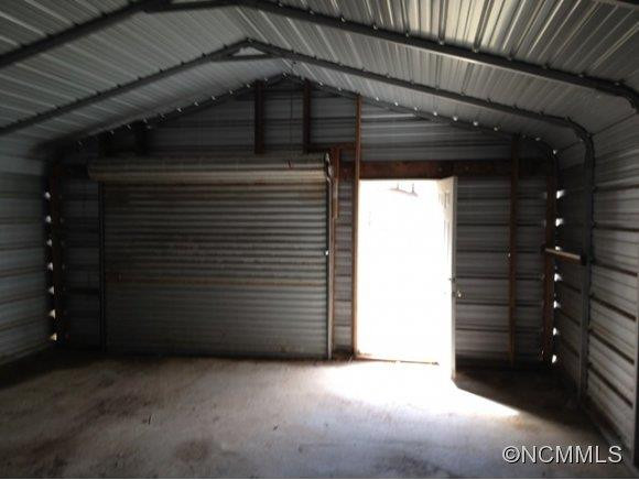 400 Green Valley Road - Photo 13