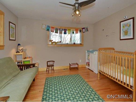 766 MOUNTAIN COVE RD - Photo 15