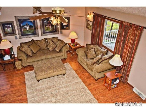 75 Mountain Laurel Lane - Photo 2