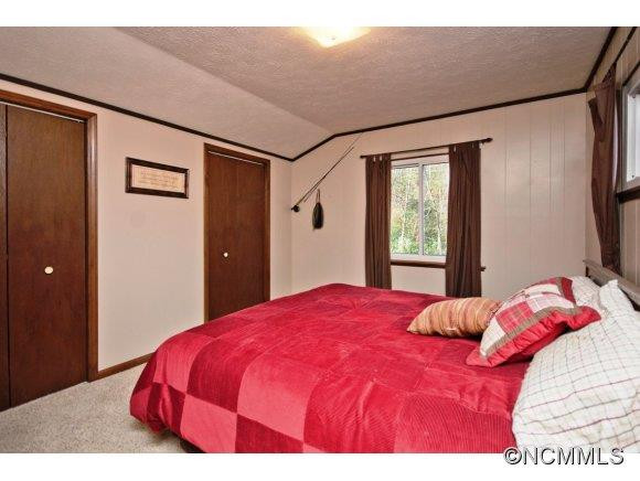 75 Mountain Laurel Lane - Photo 10