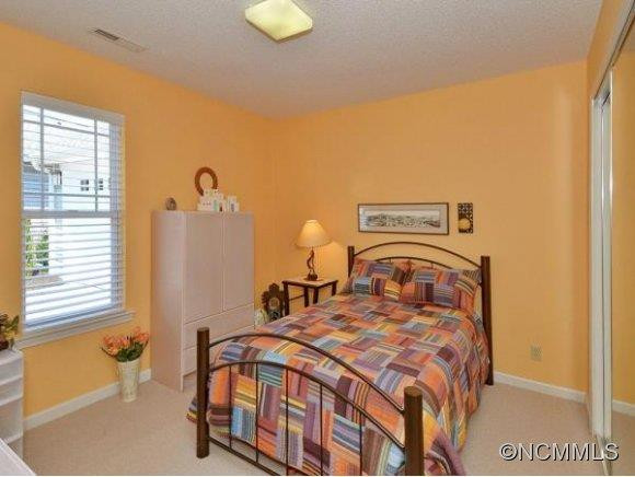 35 SUNVIEW CIRCLE - Photo 10