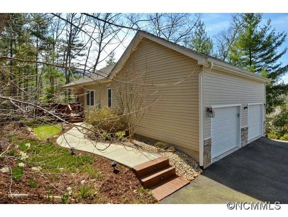 213 Christina Court - Photo 20
