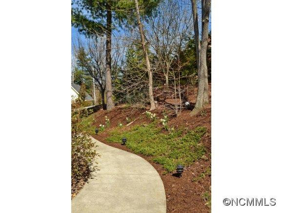 213 Christina Court - Photo 21