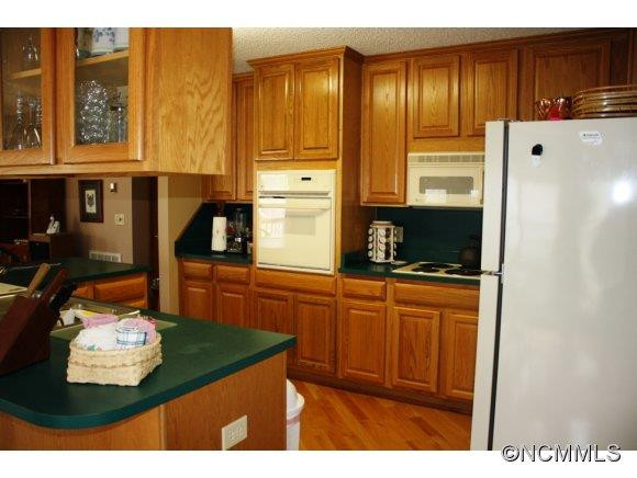 508 Hanging Rock Rd - Photo 8