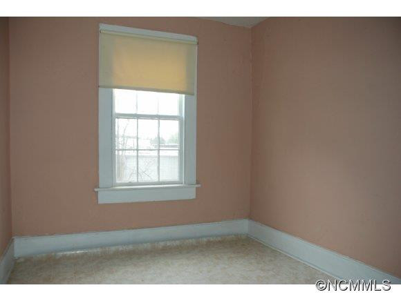 318 Martin Luther King Jr. Blvd - Photo 6