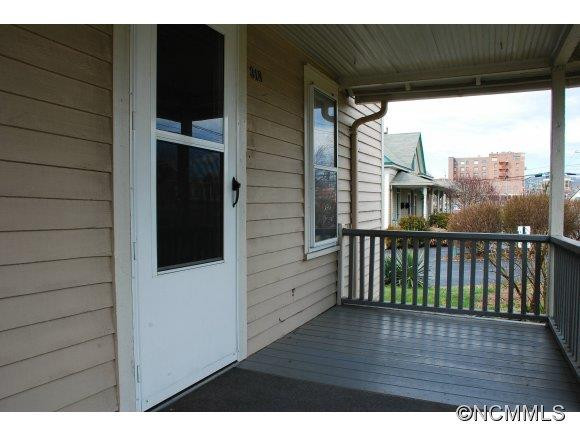 318 Martin Luther King Jr. Blvd - Photo 9