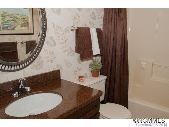 14 Bellewood Drive - Photo 18