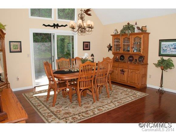 14 Bellewood Drive - Photo 6