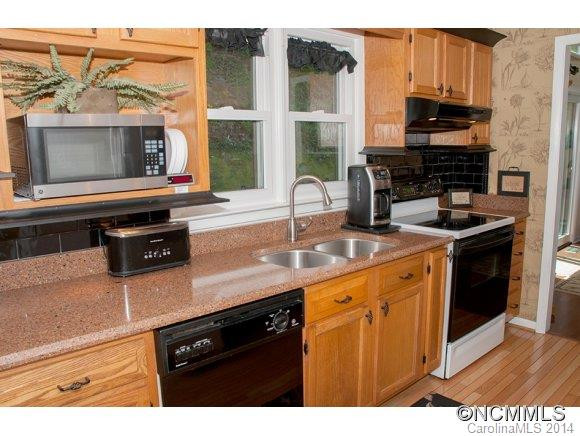 14 Bellewood Drive - Photo 10