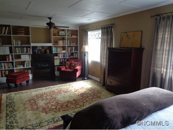 95 Whitney Avenue - Photo 13