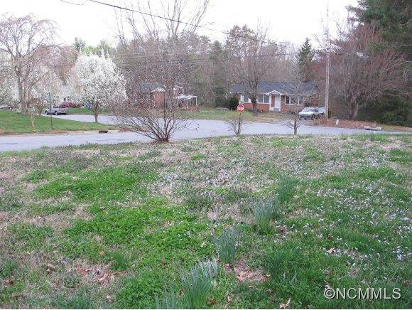 255 Richmond Hill - Photo 3