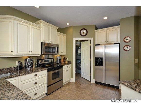 145 Mosa Drive - Photo 10