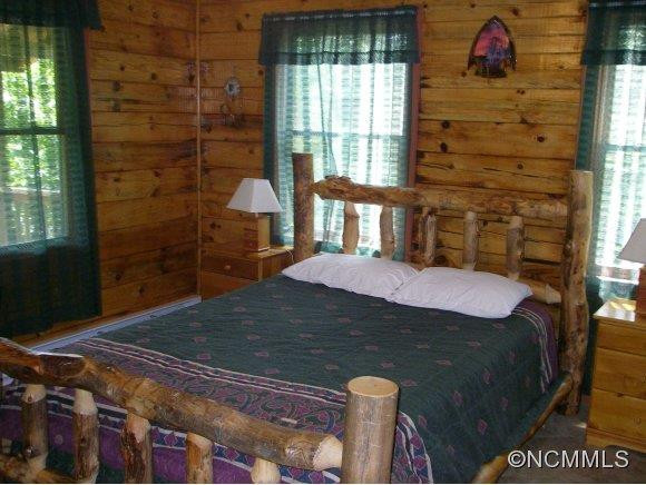 719 PARKWAY DRIVE - Photo 13