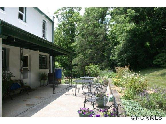110 Upper Grassy Branch Road - Photo 13