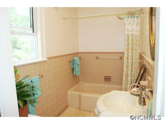 110 Upper Grassy Branch Road - Photo 10