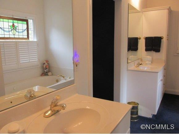 1613 Southpointe Drive - Photo 11
