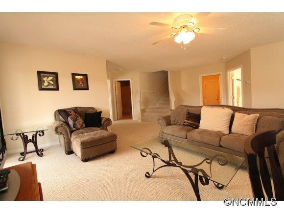 34 West Danbury Lane - Photo 12
