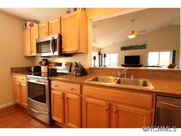 34 West Danbury Lane - Photo 6