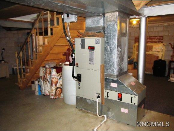64 Merrill Place - Photo 12