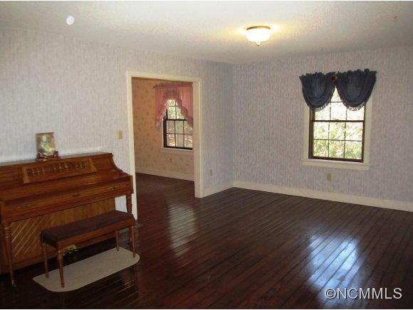 64 Merrill Place - Photo 8