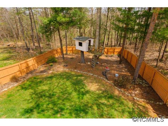 17 Westmont Drive - Photo 21