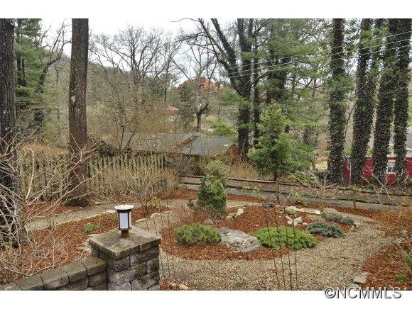 9 Woodcrest Road - Photo 19