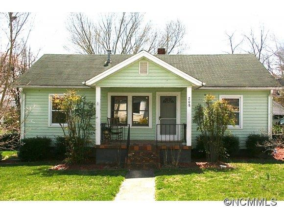 208 Hillside Heights