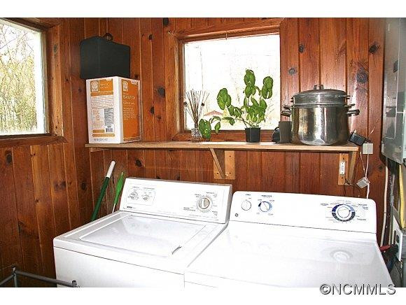 208 Hillside Heights - Photo 21