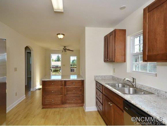 356 DEAVERVIEW ROAD - Photo 4