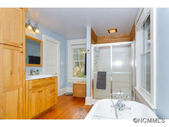 275 Montford Avenue - Photo 17