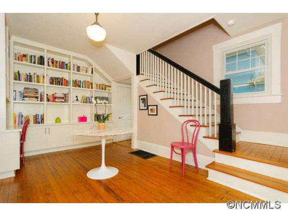 275 Montford Avenue - Photo 4