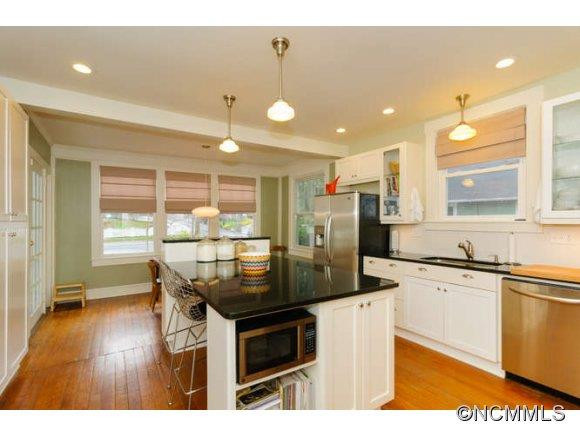 275 Montford Avenue - Photo 6