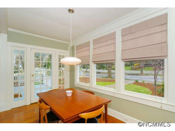 275 Montford Avenue - Photo 10