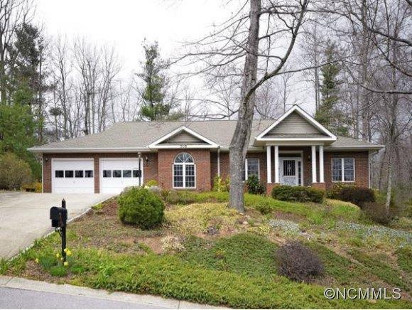 306 CROYDON DRIVE