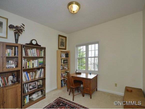 306 CROYDON DRIVE - Photo 17