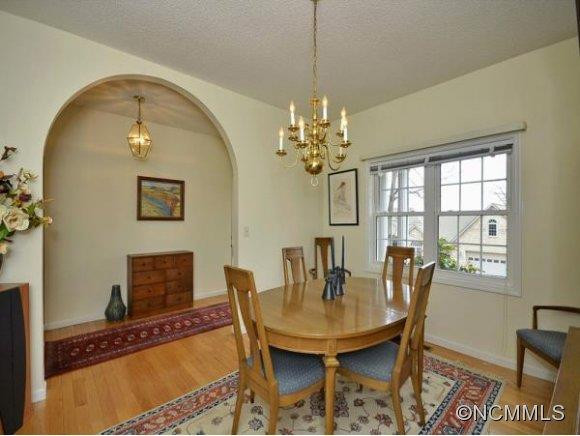 306 CROYDON DRIVE - Photo 3