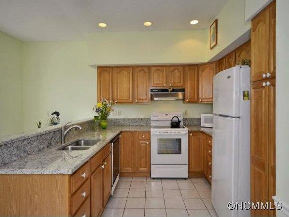 306 CROYDON DRIVE - Photo 4
