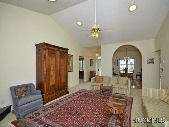 306 CROYDON DRIVE - Photo 8